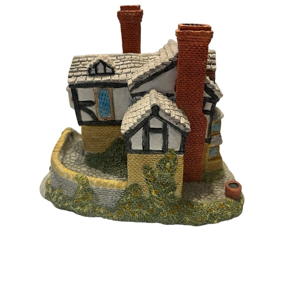 THE ROBIN'S COVE COLLECTION VINTAGE 1987 MUSEUM INC RC04